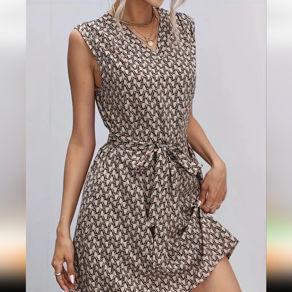 Womans size small brown and black sleeveless dress